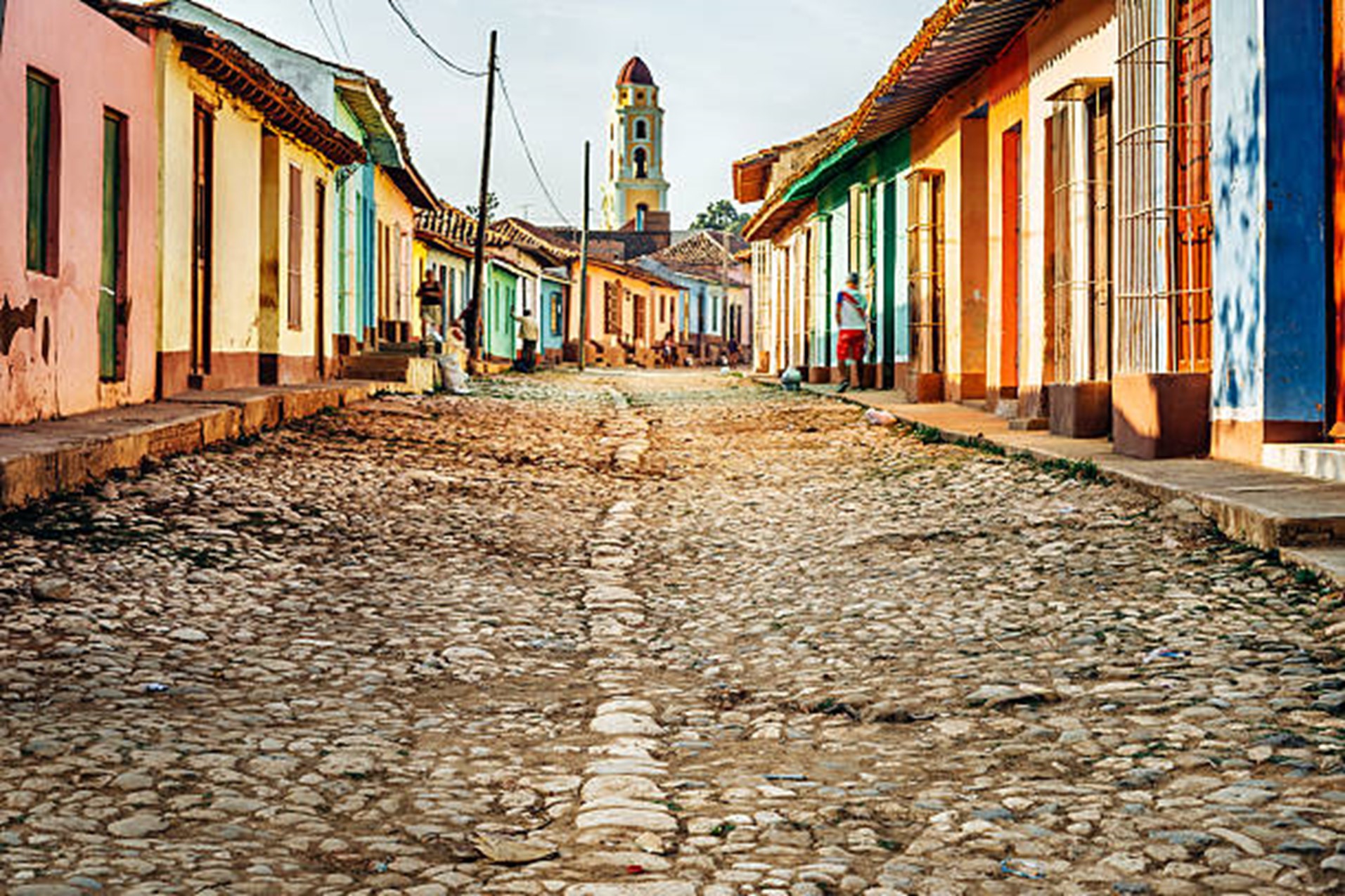 kuba-trinidad-stara-ulica-boje