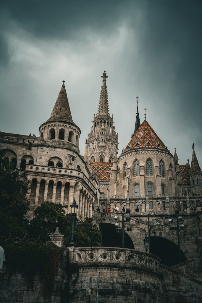 budimpesta-matijaseva-crkva-toranj